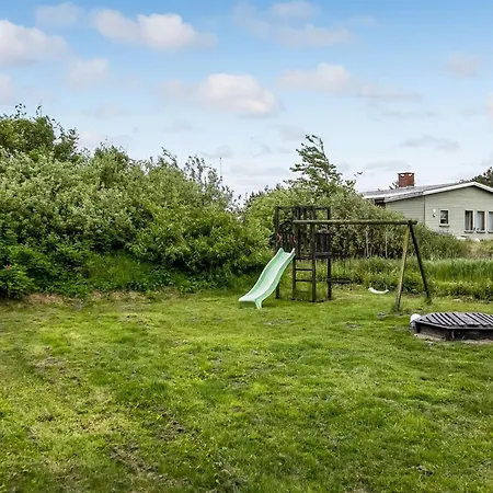 Ulrich - 500m From The Sea By Interhome * Lakolk